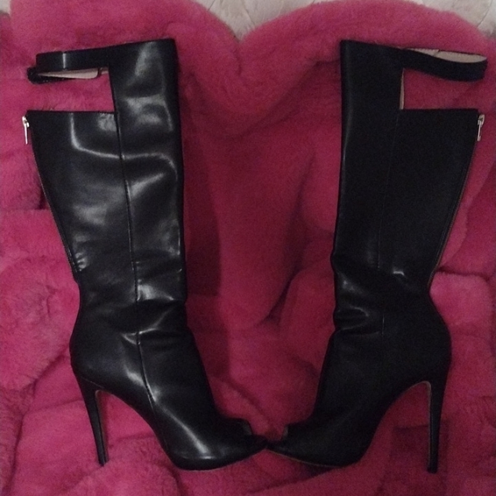 ZiGi girl peeptoe black boot size 7